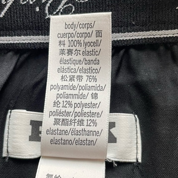 NWT VS Pink Rhinestone Skeleton Hands Black Satin Sleep Shorts Small Boxers - Picture 3 of 9